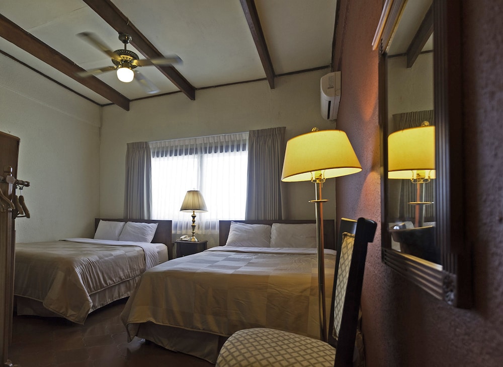 Standard Room - Photo 5