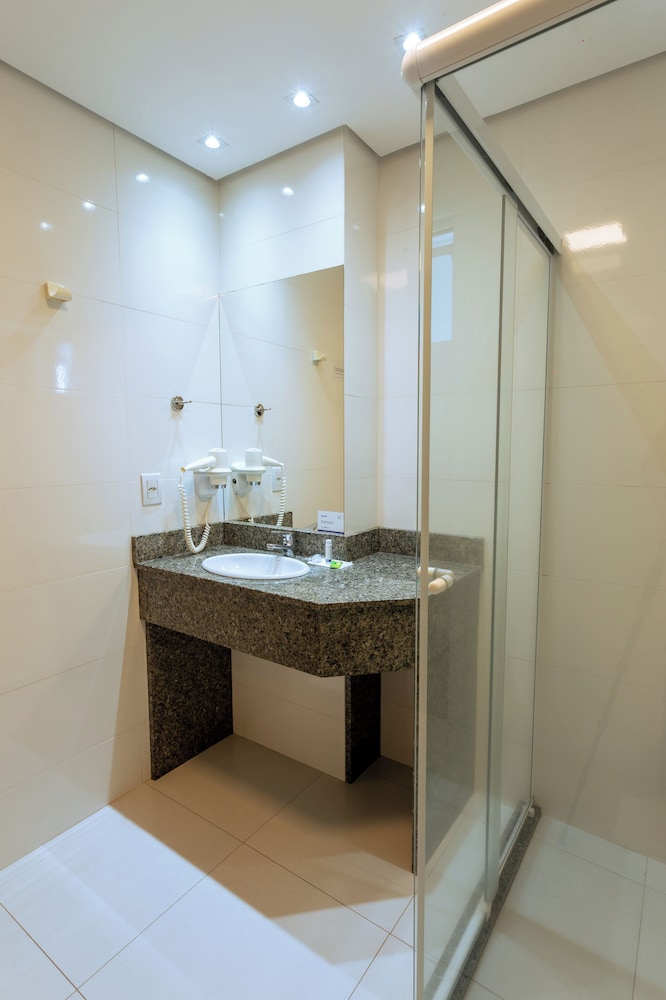 Luxury Triple Room photo 3