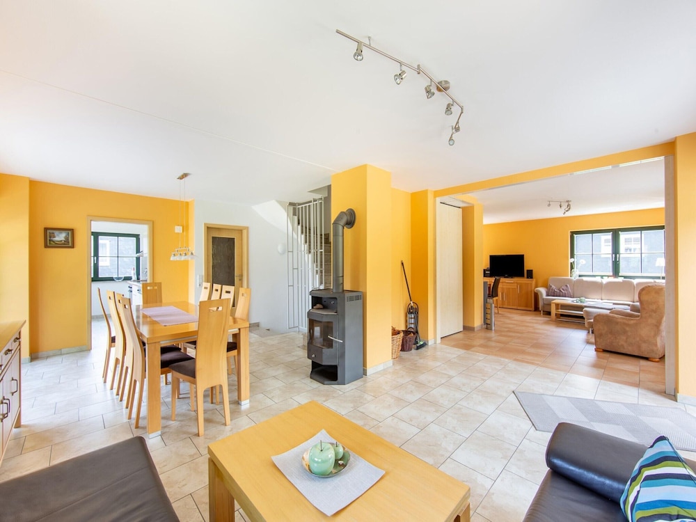 Classic House, 6 Bedrooms