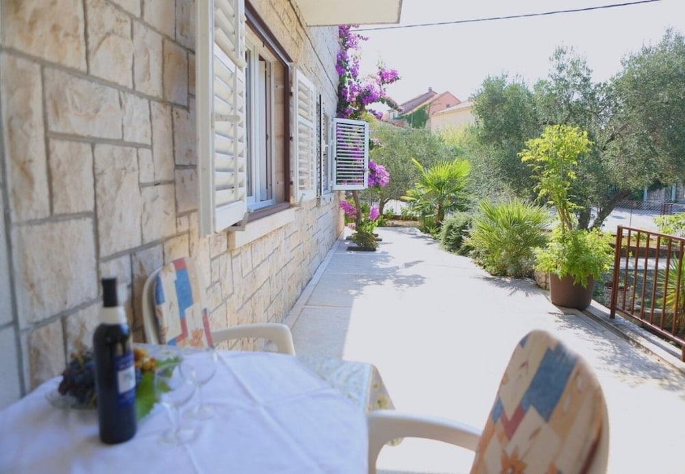 Apartment (Liza - 80 M from the sea - A2(2+1))