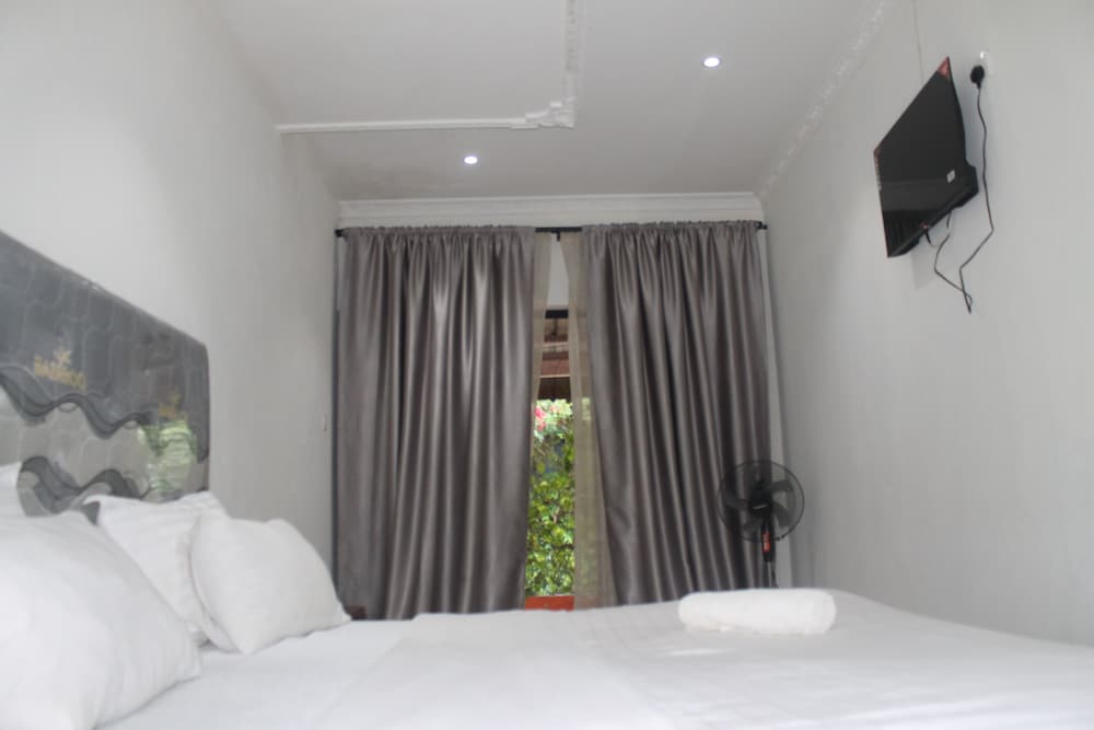 Standard Room photo 1
