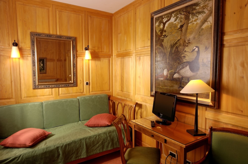 Triple Apartment photo 3