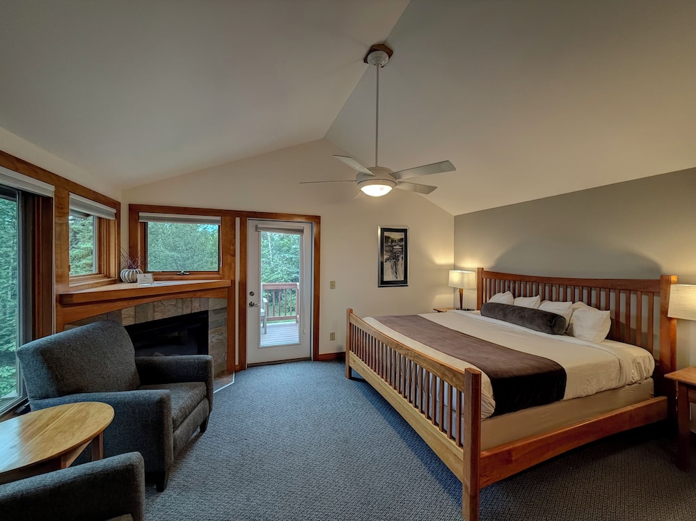 Double Room (Ridge & River upper right guest room) photo 1