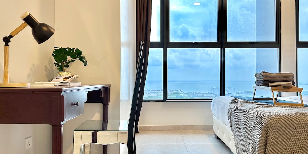 Deluxe Apartment, 3 Bedrooms, Balcony, Sea View