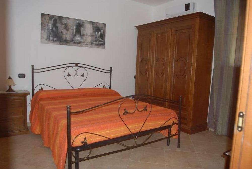 Suite, 1 Queen Bed with Sofa bed