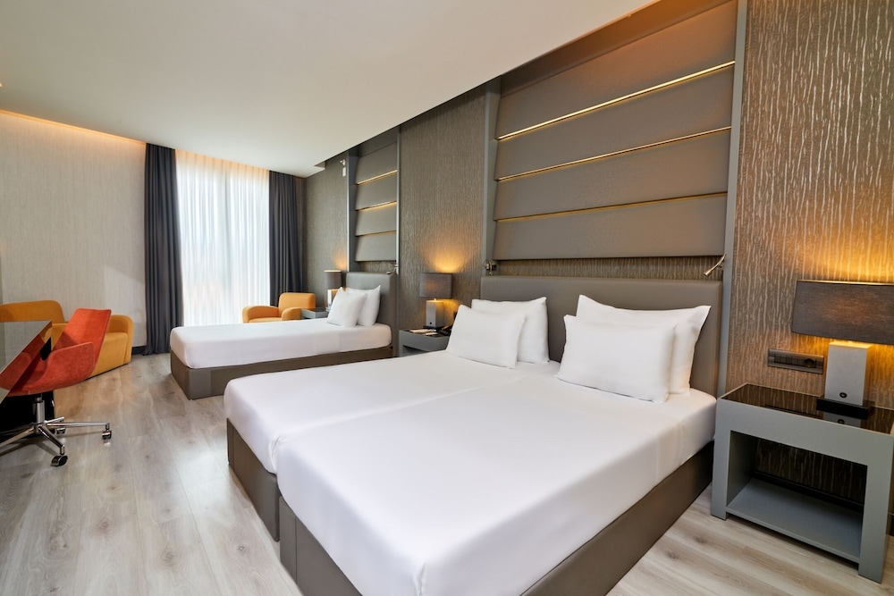 Deluxe Twin Room photo 2