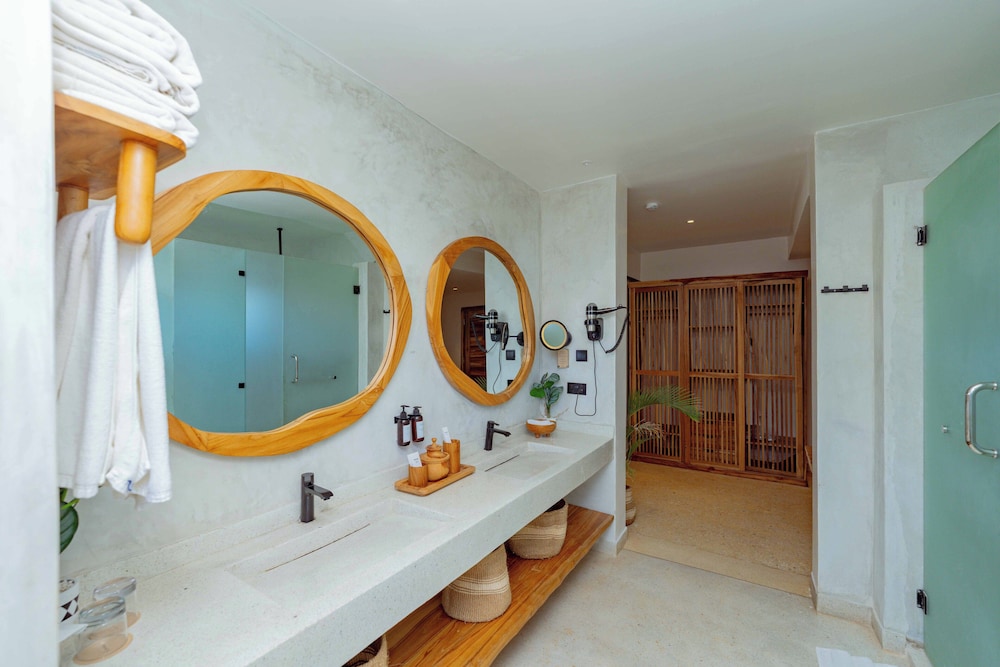 Kwanza Villa - Photo 8
