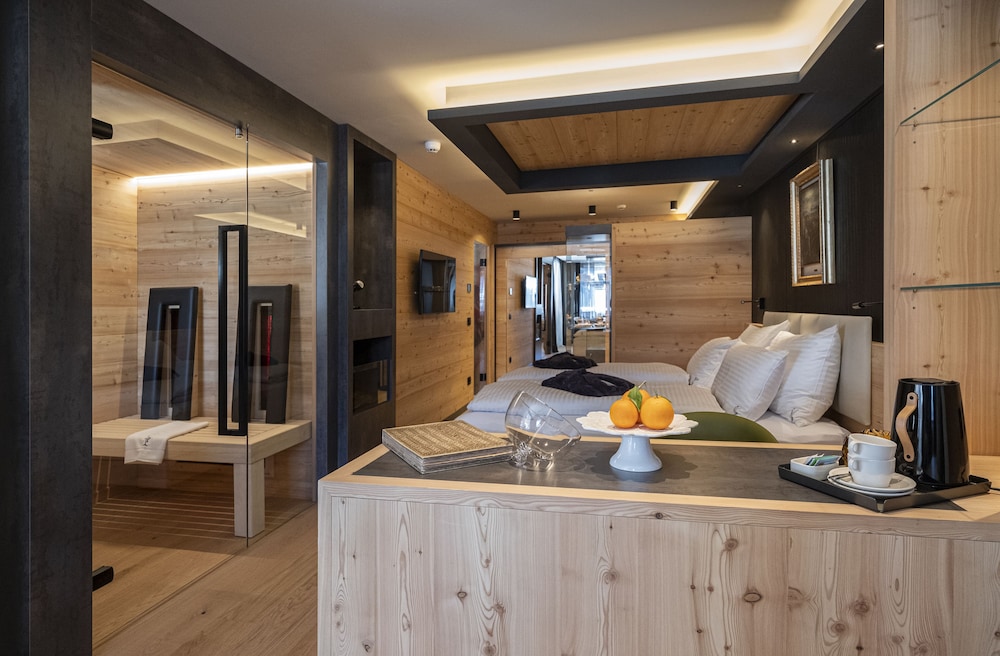 Family Quadruple Room, Multiple Beds, Non Smoking, Sauna