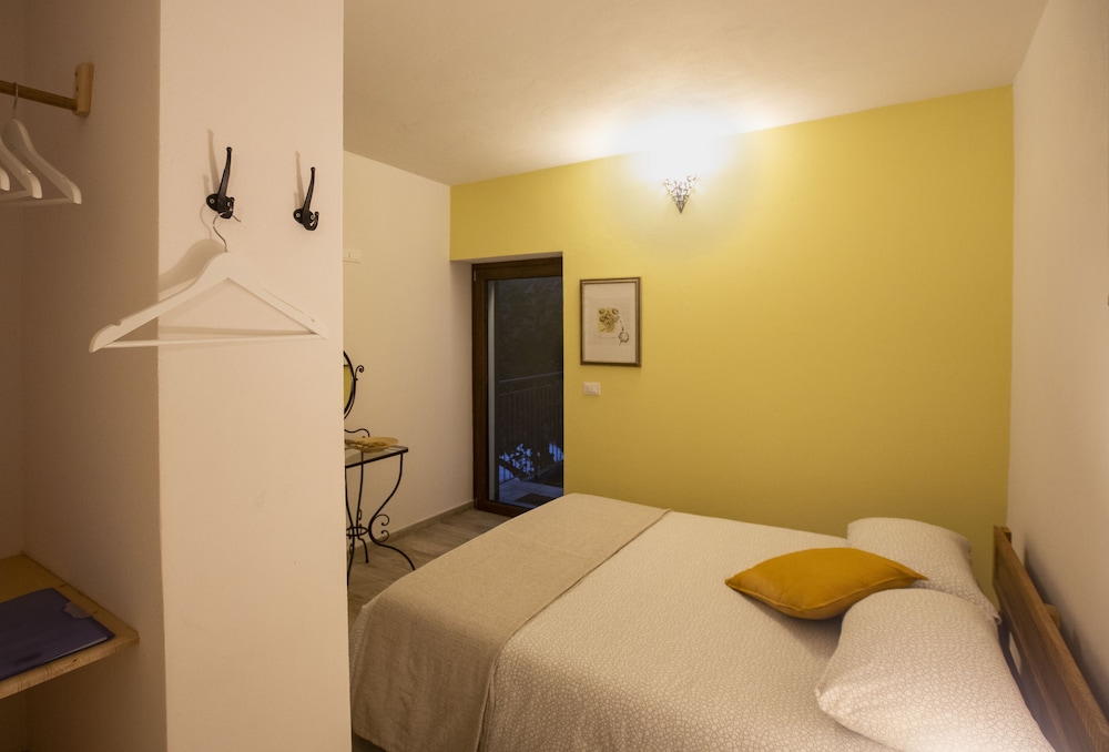 Deluxe Double Room, Garden View (Elicriso) photo 3