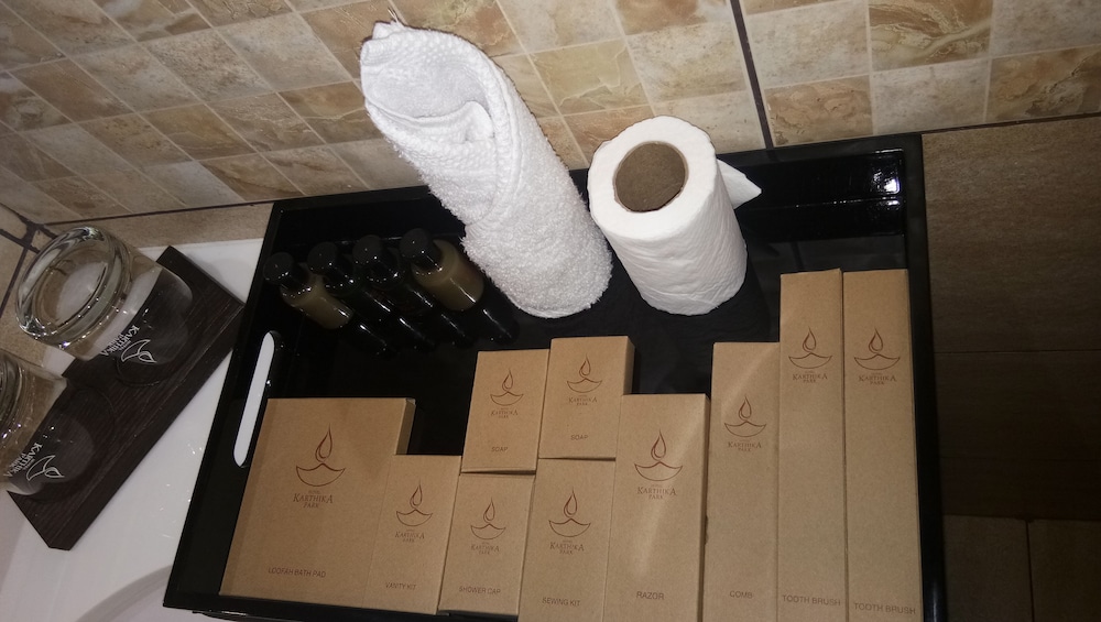 Deluxe Double Room, 1 Bedroom, Non Smoking photo 2