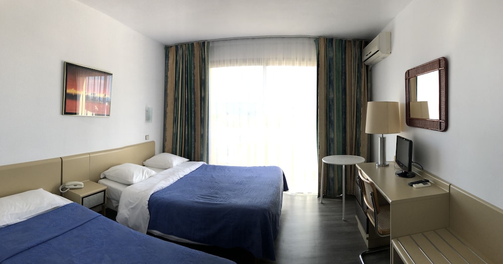 Triple Room - Photo 8