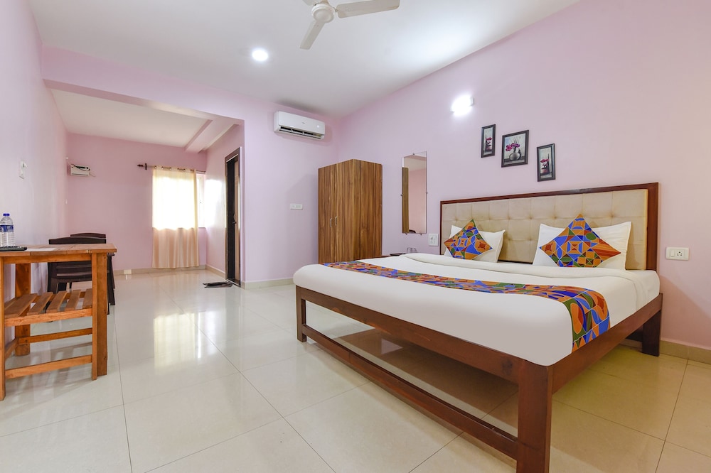 Deluxe Room - Photo 3