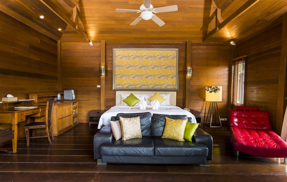 Pool Villa Suite photo 2