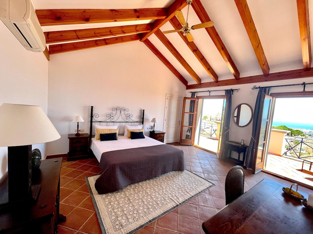 Superior Double Room, Sea View photo 2
