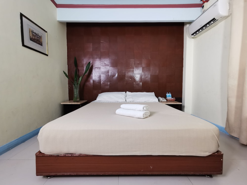 Standard Room photo 2