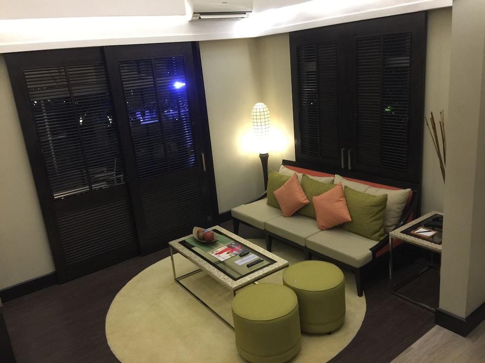 Grand Villa photo 2