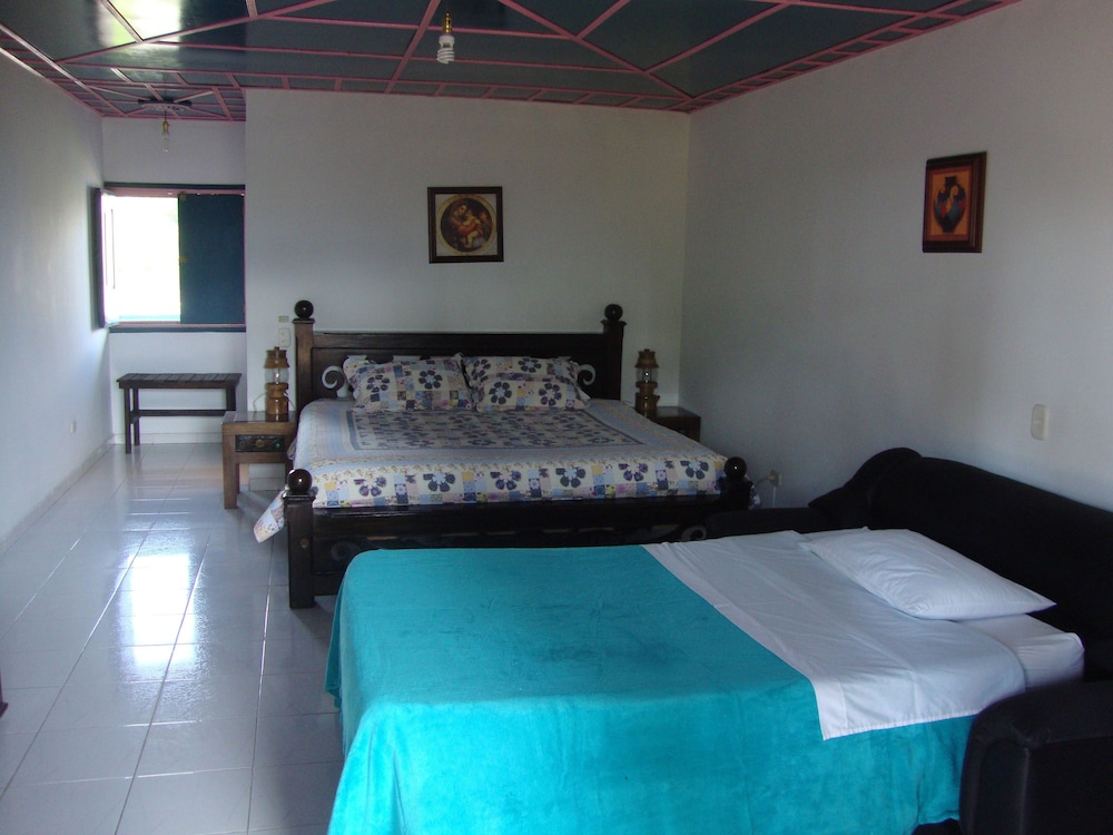 Standard Triple Room photo 1