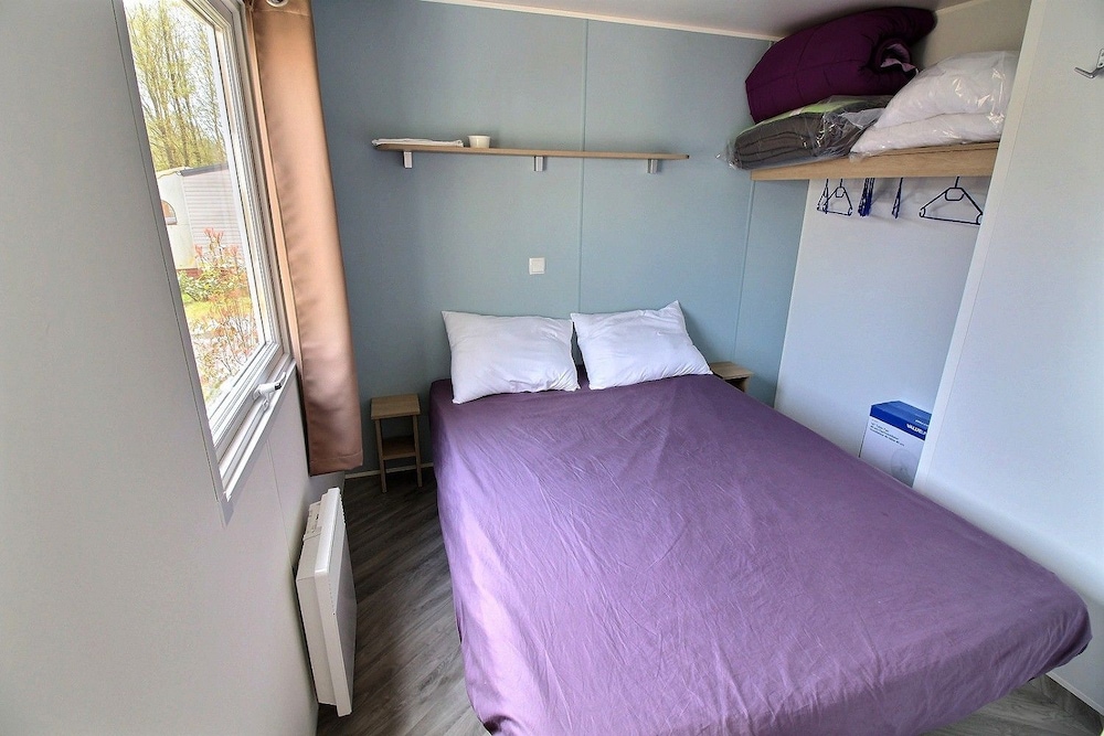 Mobile Home, 3 Bedrooms (201) photo 1