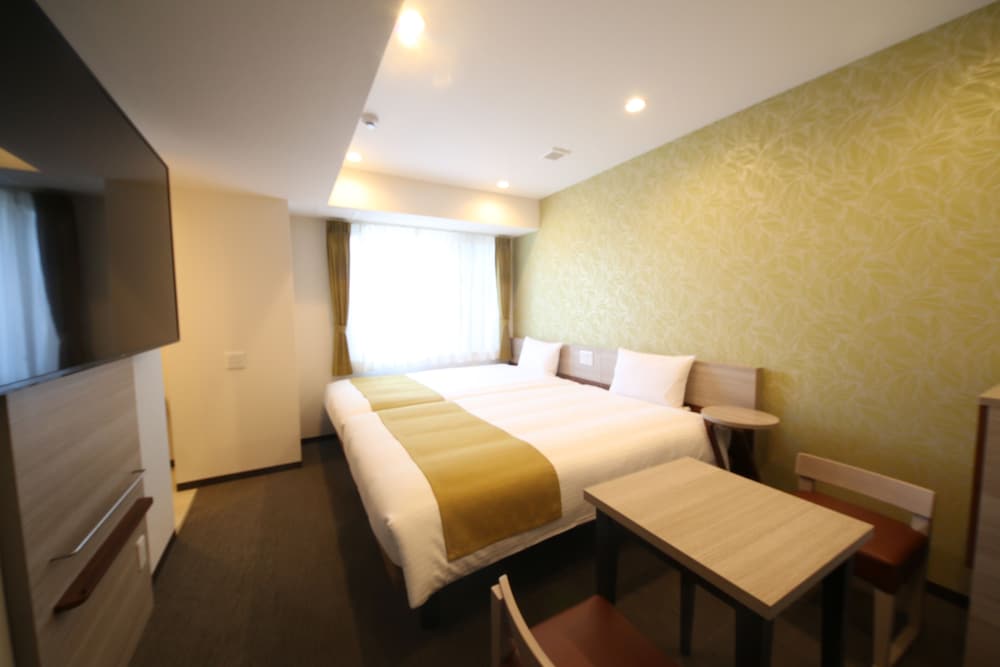 Superior Twin Room, Non Smoking - Photo 1