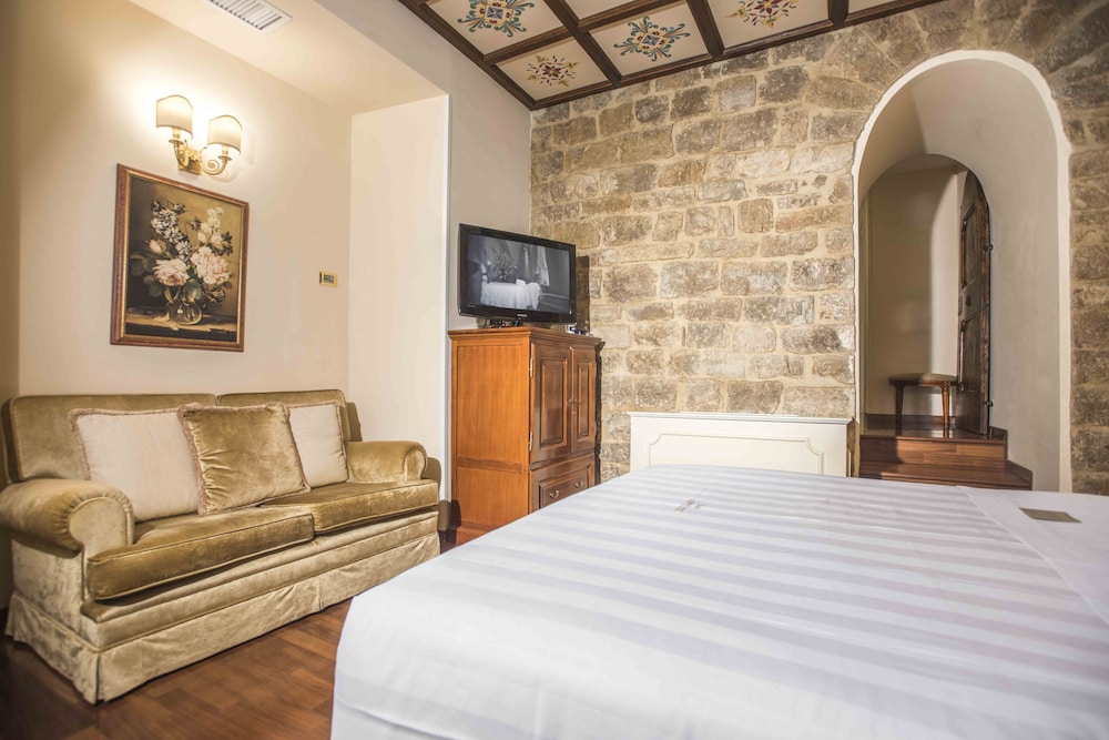 Deluxe Room (Tower Strozzi)