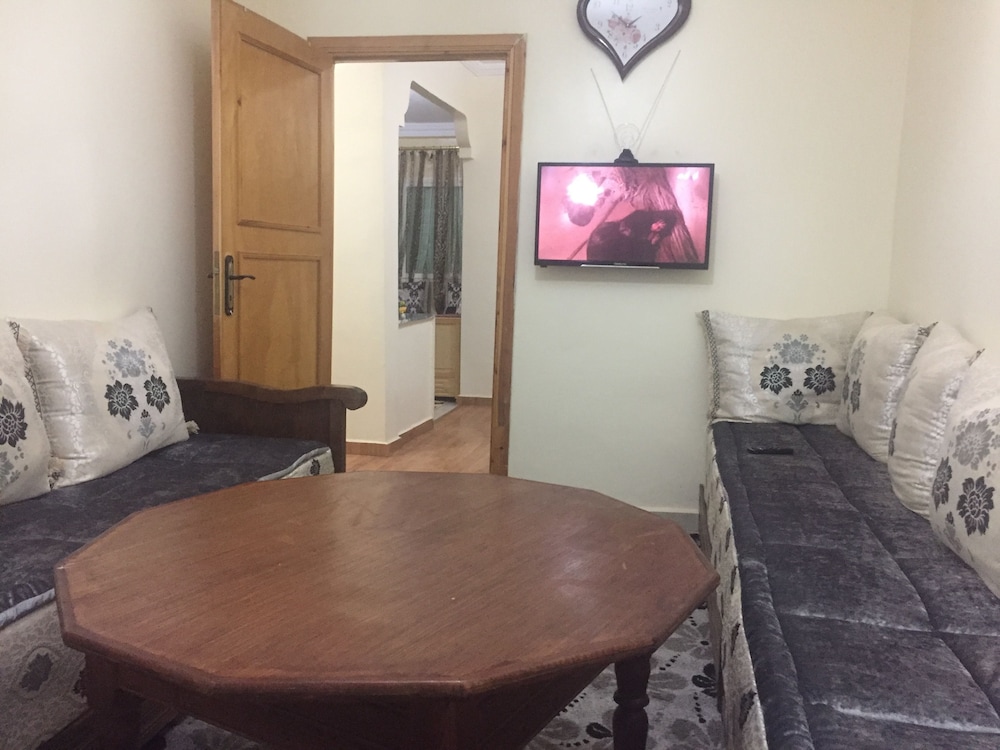 Family Apartment, 3 Bedrooms photo 3
