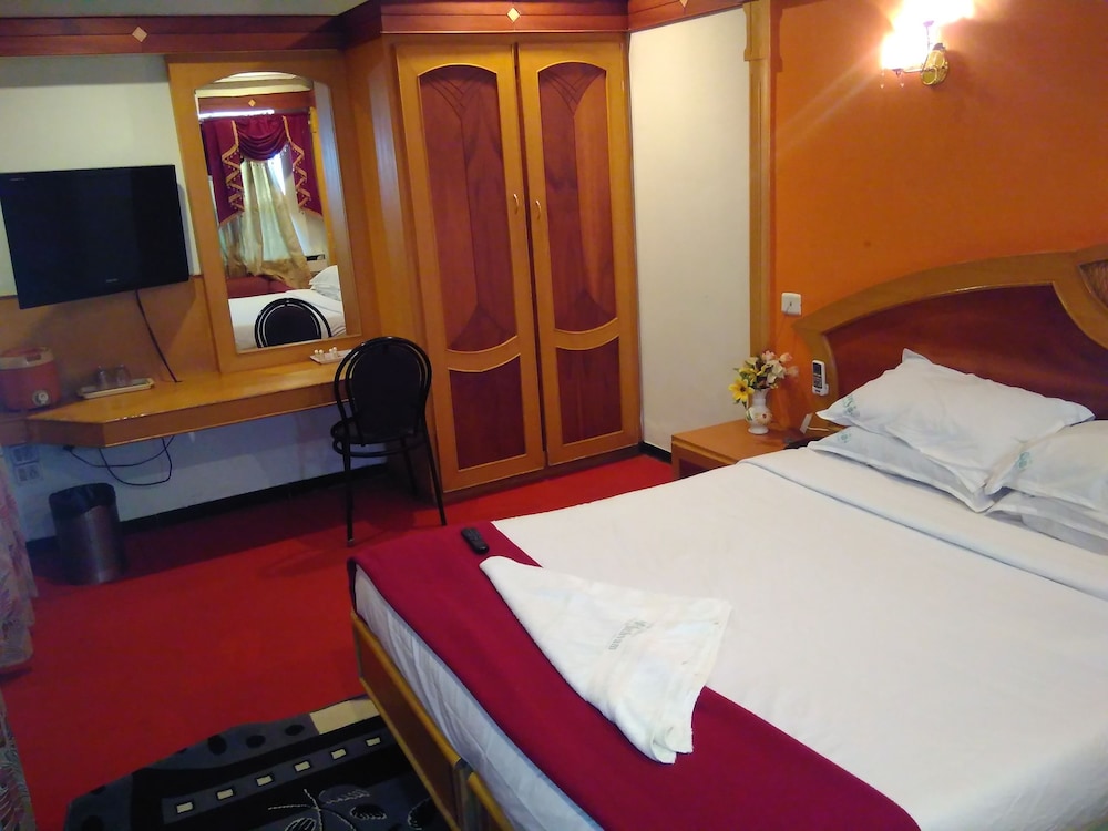 Royal Suite photo 1