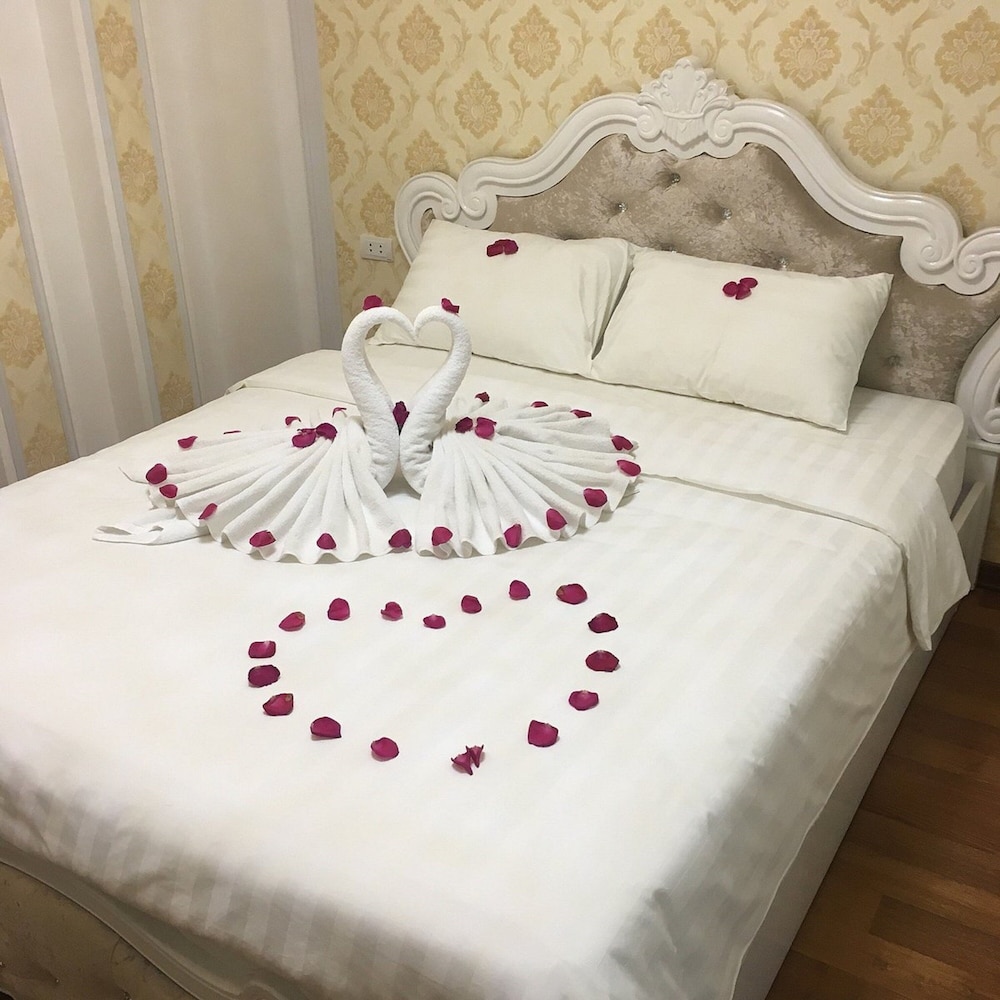 Superior Double or Twin Room, City View