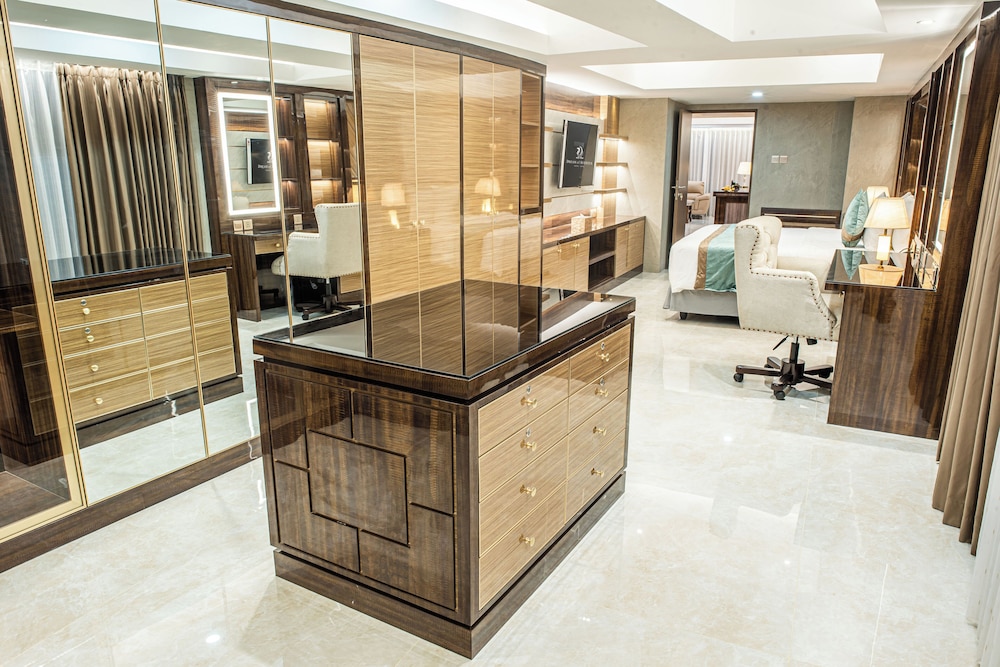 Presidential Suite, City View photo 3
