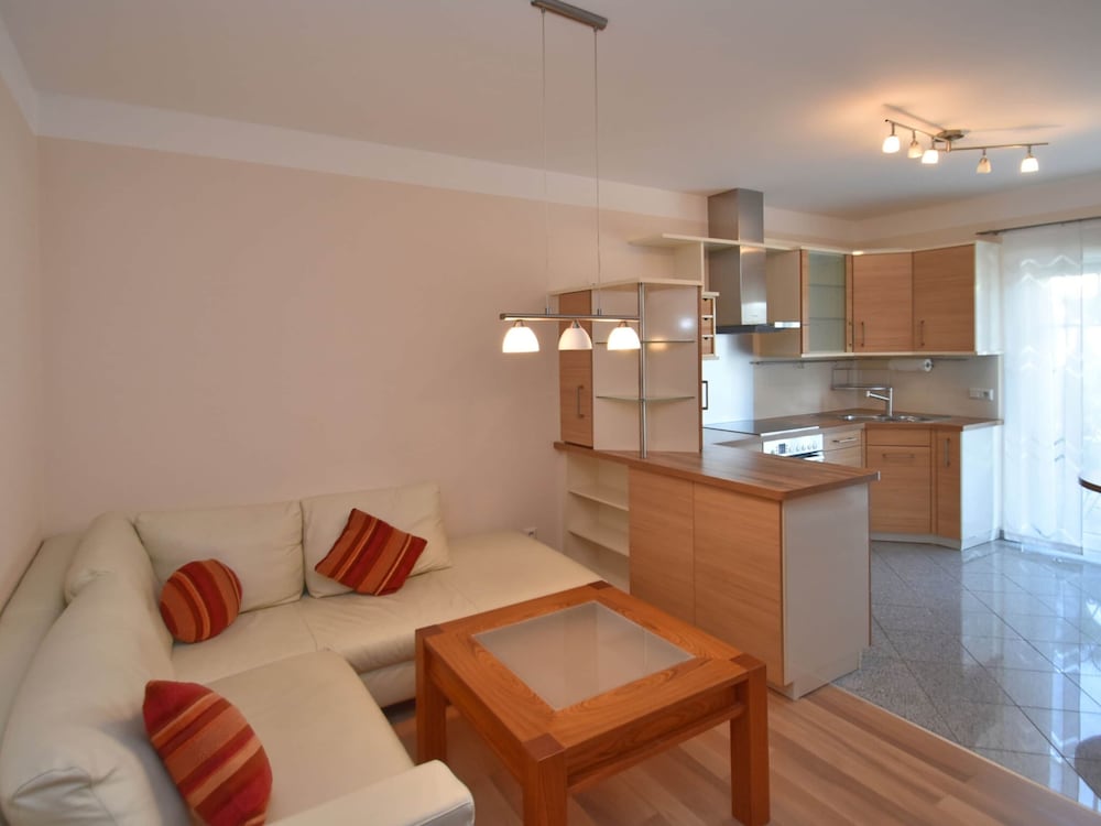 Classic Apartment, 2 Bedrooms photo 2