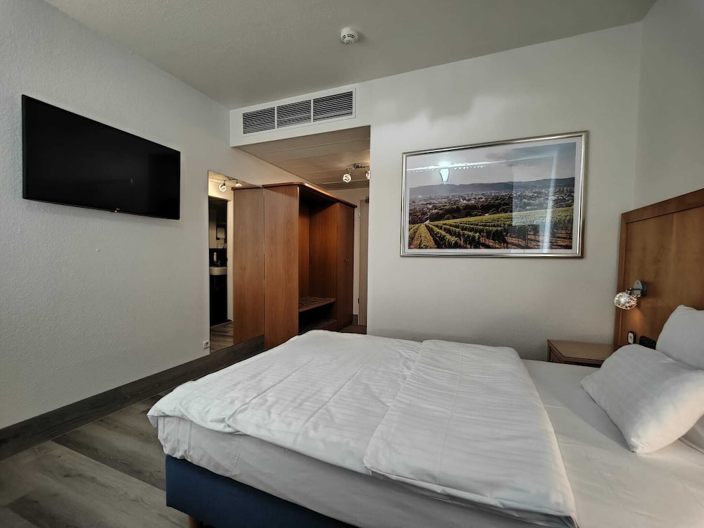 Standard Room, 1 Twin Bed - Photo 2