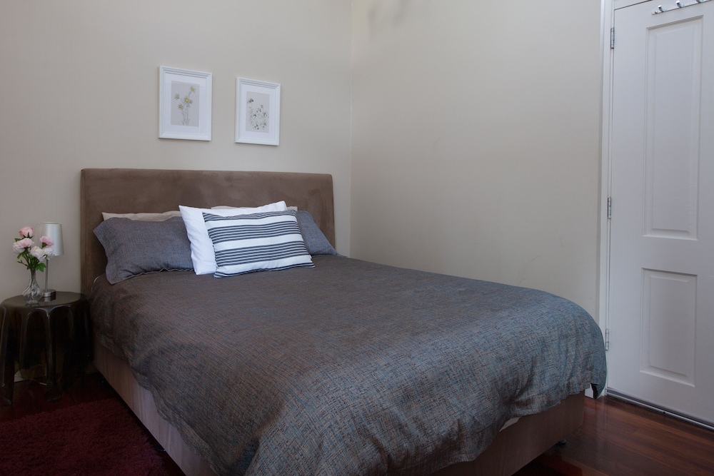 The Stables - Double Room Ensuite photo 1
