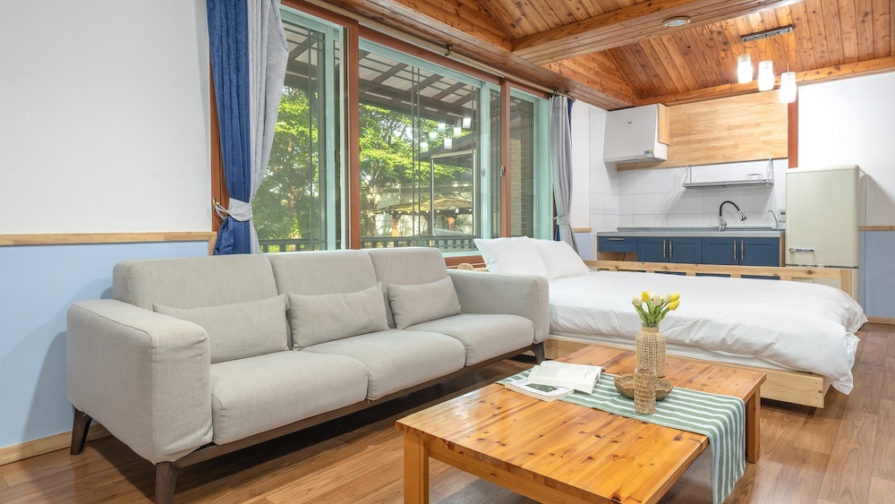 Basic Room, 1 Bedroom (Kids6) - Photo 10