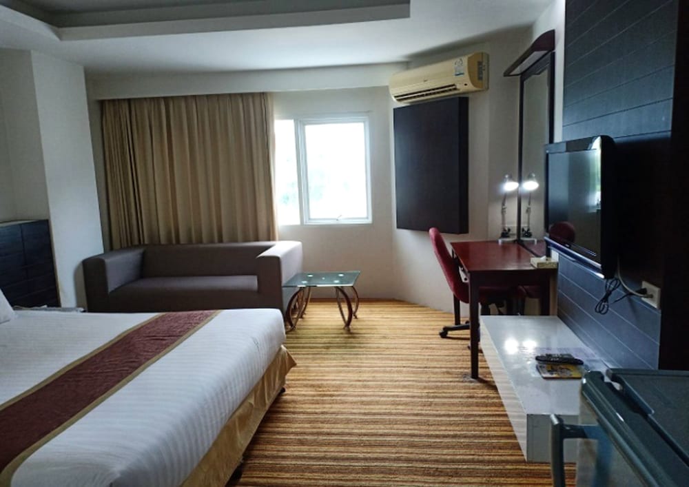 Superior Double or Twin Room photo 3