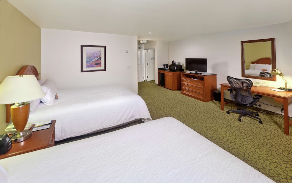 Room, 2 Queen Beds, Accessible - Photo 2