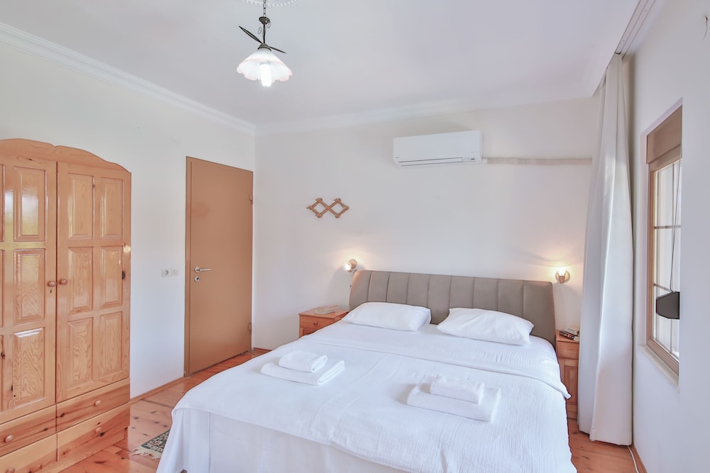 Family Apartment, 3 Bedrooms, Kitchen, Sea View photo 3