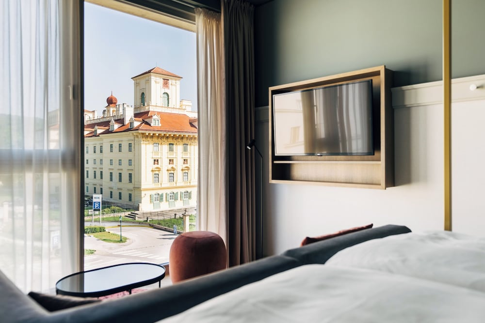 Luxury Room (castle view) - Photo 1