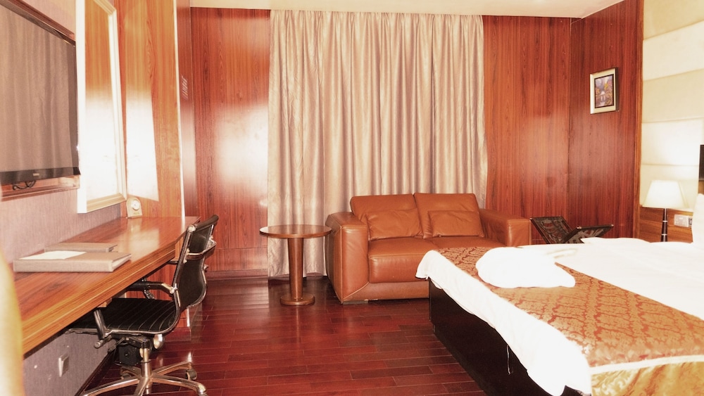 Executive Room photo 1