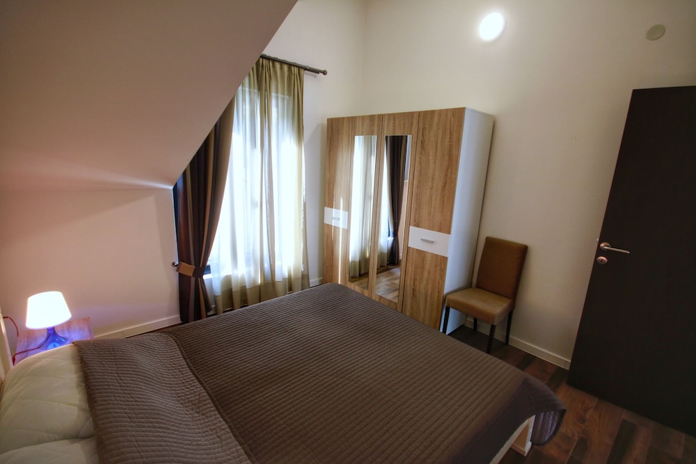 Deluxe Apartment, 1 Bedroom, Sea View, Beachfront (4) photo 2