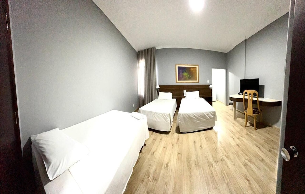 Superior Room, 3 Twin Beds - Photo 2