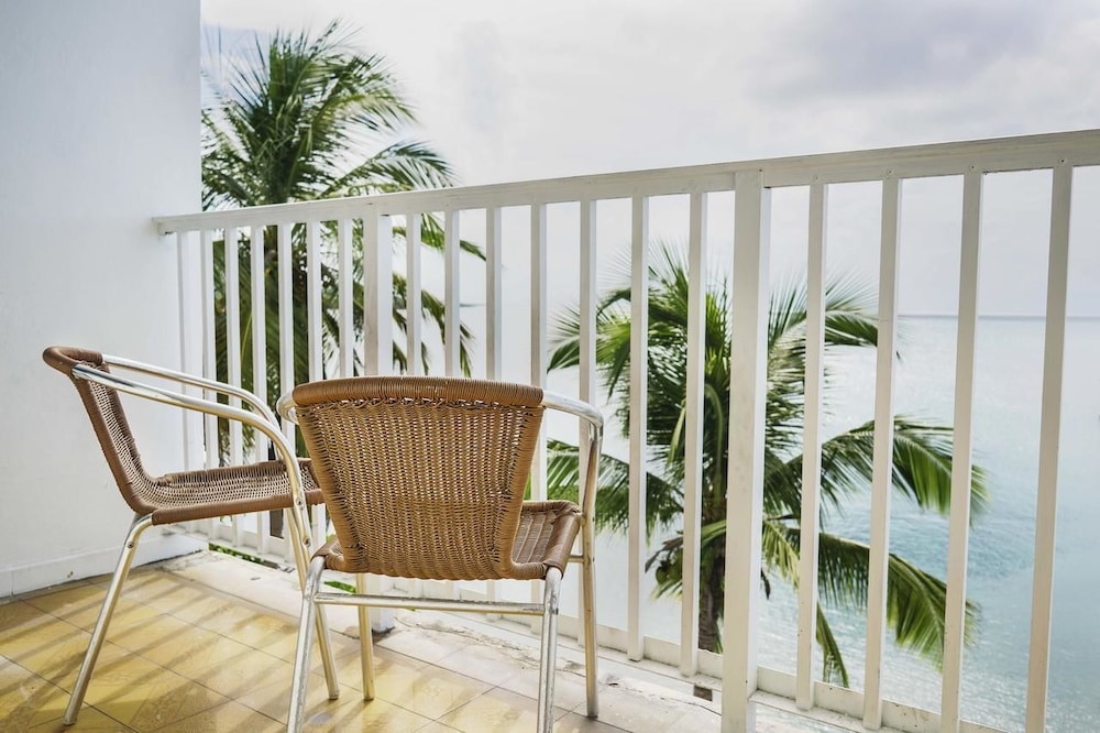 Room, Balcony, Ocean View photo 2