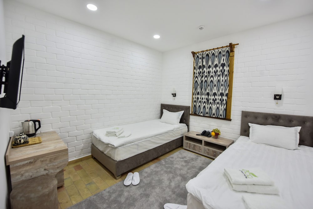 Luxury Triple Room, Kitchenette