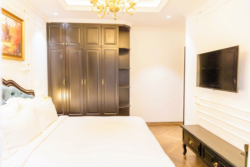 Suite, 2 Bedrooms, Balcony