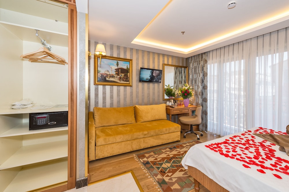 Standard Double or Twin Room photo 2