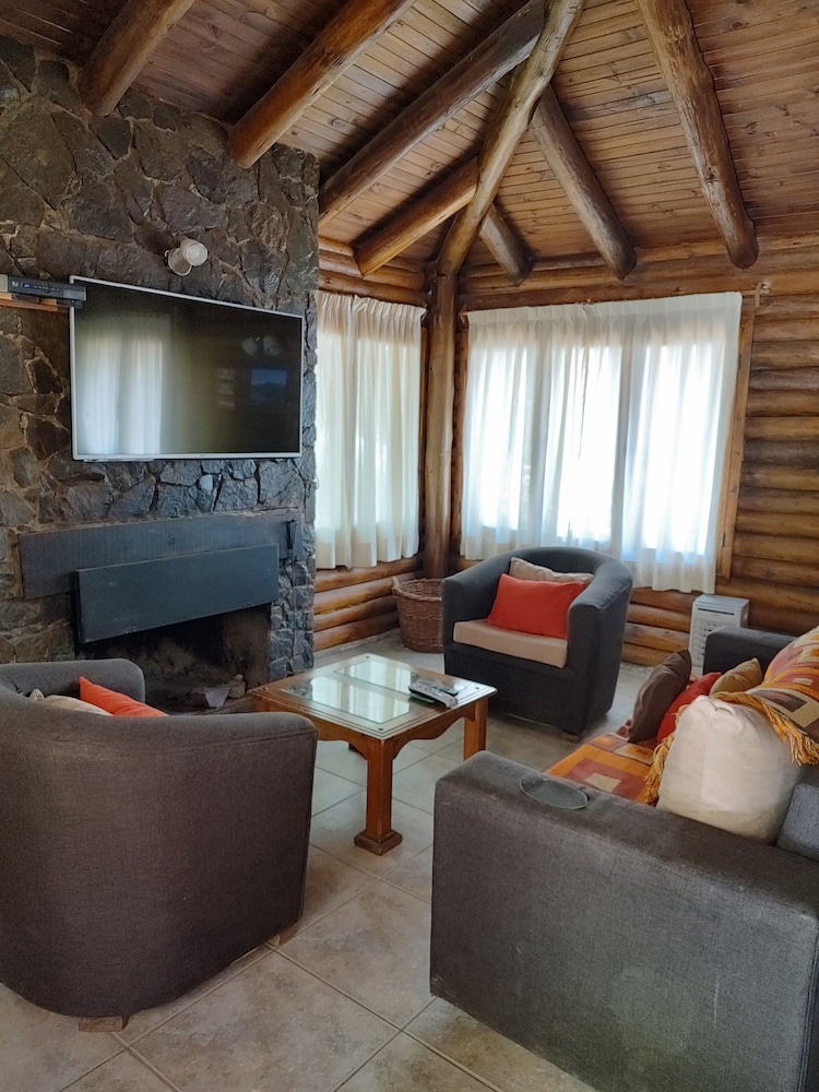 Deluxe Cabin photo 1