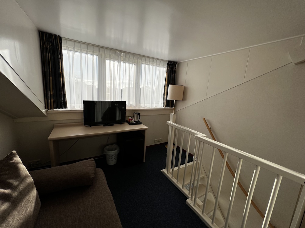 Double or Twin Room photo 3
