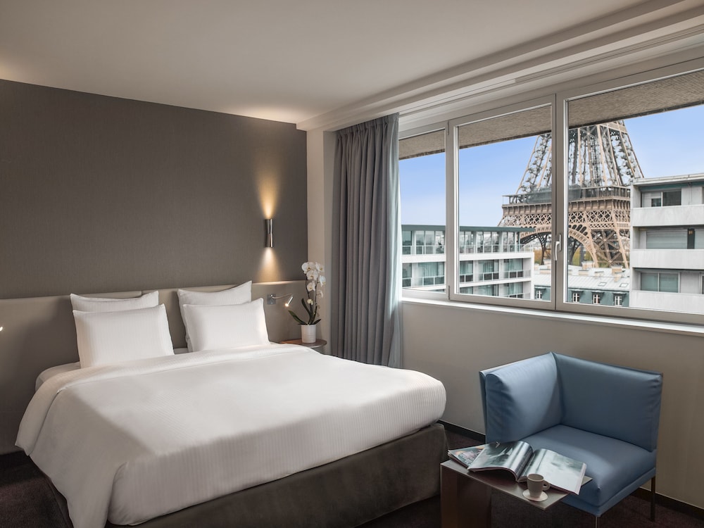 Superior Room, 1 Queen Bed, Tower (High Floor, Eiffel Tower View)