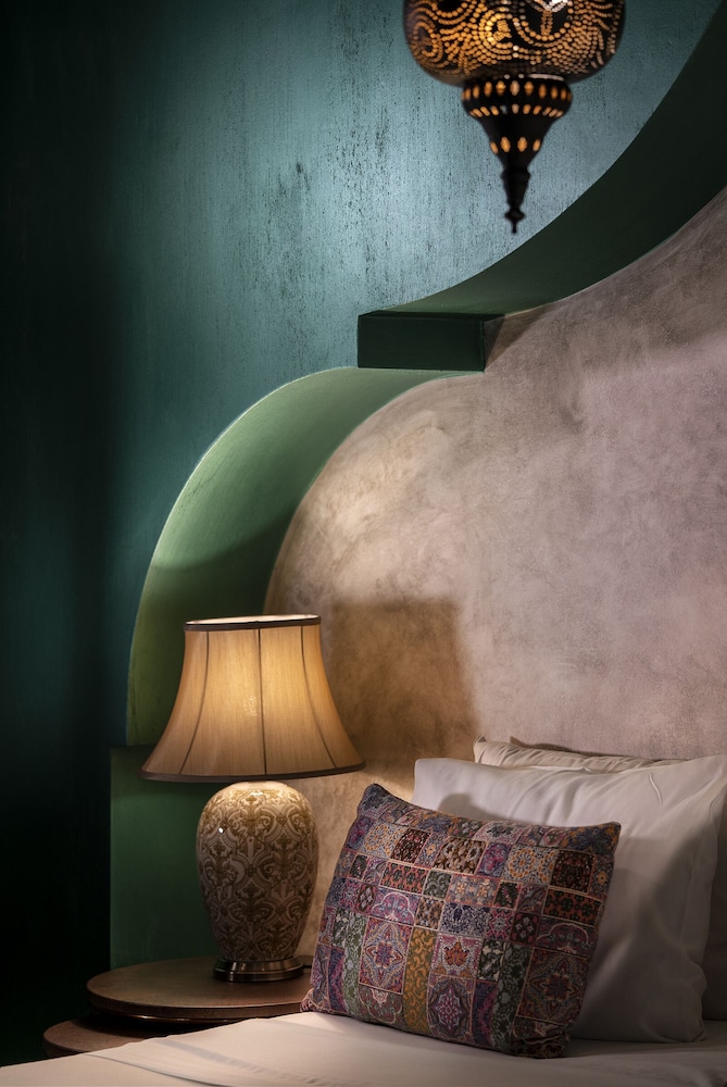Honeymoon Room photo 2