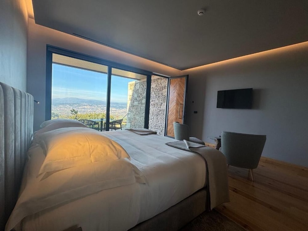 Deluxe Double Room, Valley View