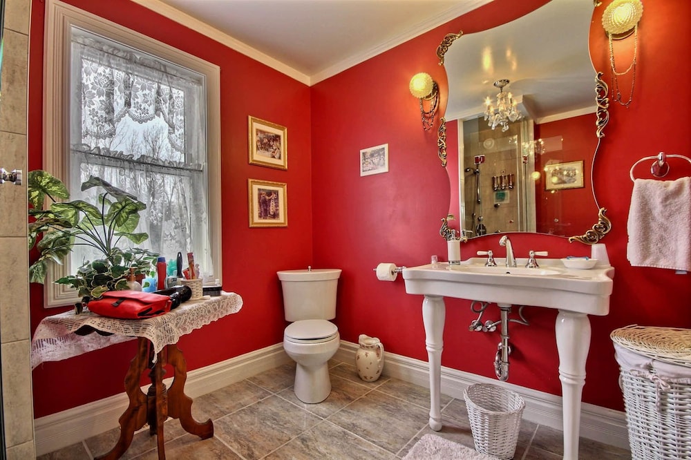 Standard Room, 1 Double Bed, Shared Bathroom photo 2