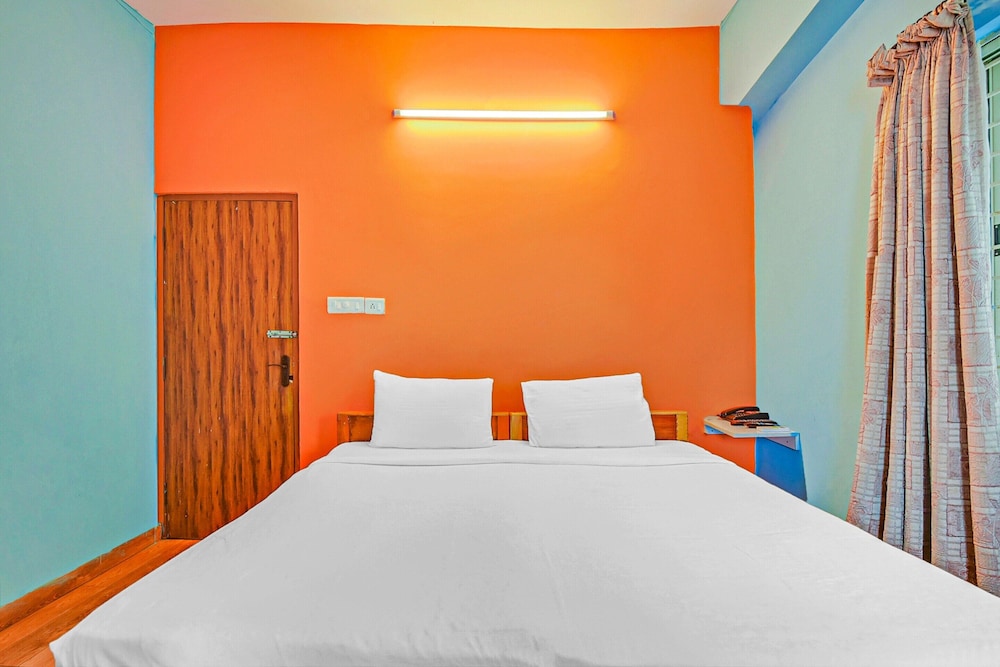 Deluxe Double or Twin Room, 1 King Bed photo 1